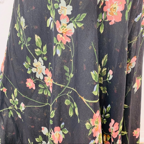 🎉HP🎉 Carry Allen / Black Floral Maxi Skirt - Picture 4 of 8